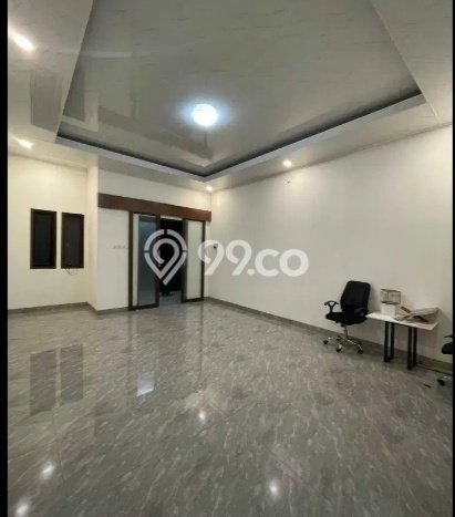 Lokasi strategis! Rumah siap huni disewakan di Kramat Jati LB 200m2 Lokasi strategis! Rumah siap huni disewakan di Kramat Jati LB 200m2