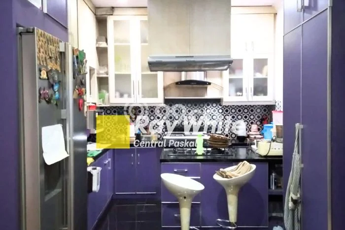 Rumah Minimalis 4 KT LT 294m2 di Buah Batu Rumah Minimalis 4 KT LT 294m2 di Buah Batu
