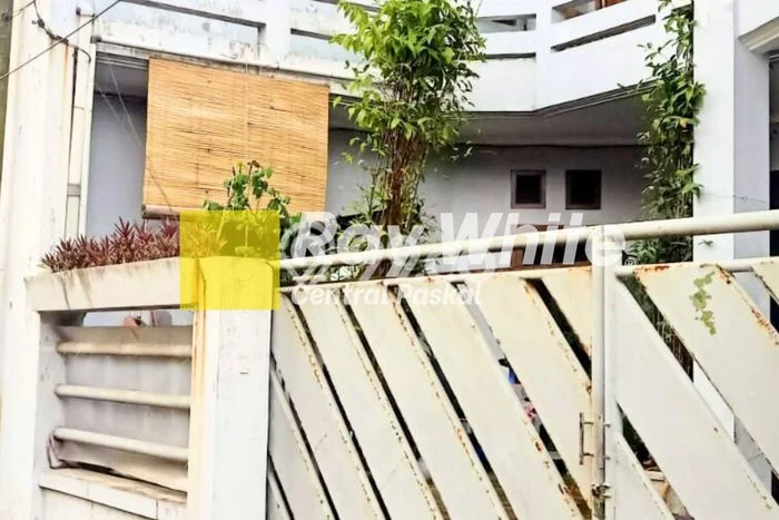 Rumah Modern Cantik 4 Kamar Bisa Langsung Pindah di Margahayu Rumah Modern Cantik 4 Kamar Bisa Langsung Pindah di Margahayu