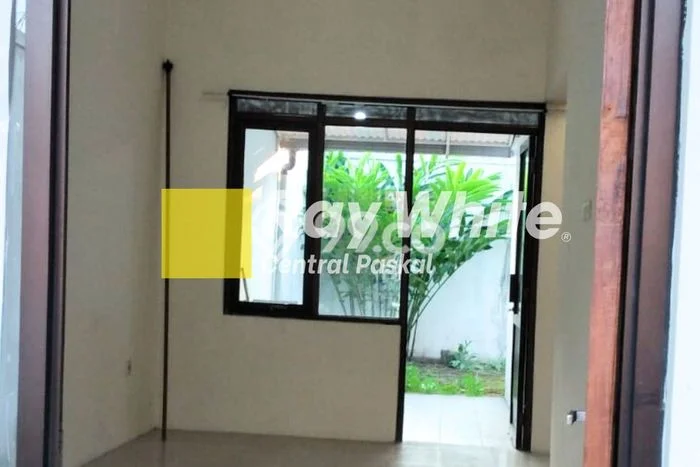 Jual Rumah Bagus Siap Huni LB 75m2 di Margahayu, Bandung Jual Rumah Bagus Siap Huni LB 75m2 di Margahayu, Bandung