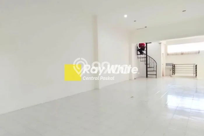 Untuk Dijual! Ruko di Turangga Bandung LT 150m2 / LB 320m2 Kawasan Bisnis Untuk Dijual! Ruko di Turangga Bandung LT 150m2 / LB 320m2 Kawasan Bisnis