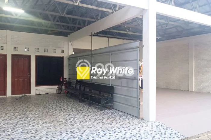 Komersial Bagus Dijual LB 180m2 Lokasi Strategis Bandung Area Cocok untuk Berbisnis Komersial Bagus Dijual LB 180m2 Lokasi Strategis Bandung Area Cocok untuk Berbisnis