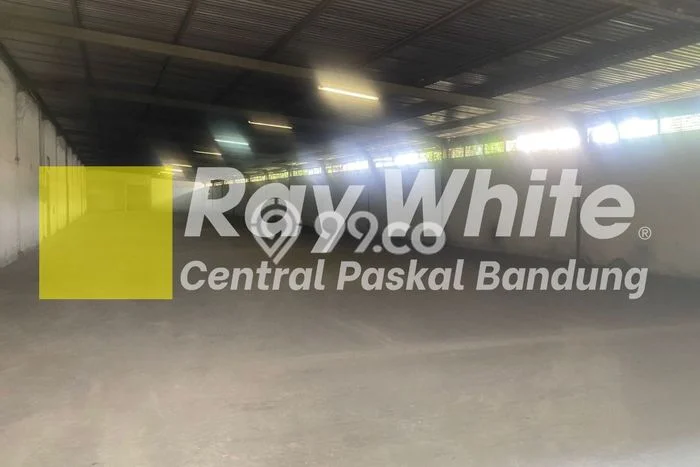 Unit Gudang Tersedia di Ujungberung Spesifikasi LB 864m2 Unit Gudang Tersedia di Ujungberung Spesifikasi LB 864m2