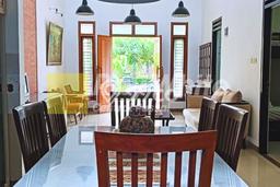 Rumah Modern 4 KT LT 105m2 di Bandung Kota Rumah Modern 4 KT LT 105m2 di Bandung Kota
