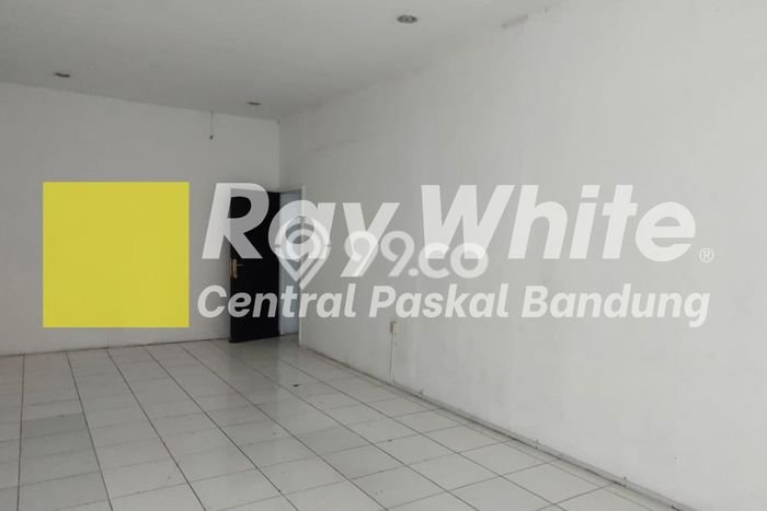 Ruko untuk Disewa di Pusat Bandung Luas Bangunan 250m2 Ruko untuk Disewa di Pusat Bandung Luas Bangunan 250m2