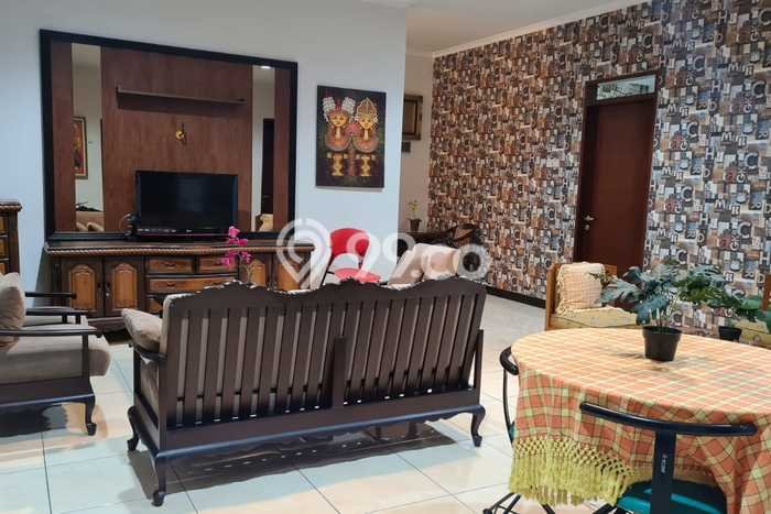 Jual Rumah Luas Elegan Dengan View Eksklusif di Kota Baru Parahyangan, Bandung Jual Rumah Luas Elegan Dengan View Eksklusif di Kota Baru Parahyangan, Bandung