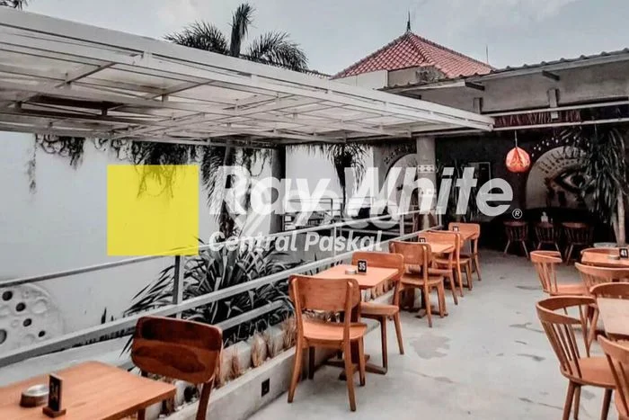 Komersial Disewa di Bandung dengan LB 450m2 Area Komersial Ramai Komersial Disewa di Bandung dengan LB 450m2 Area Komersial Ramai