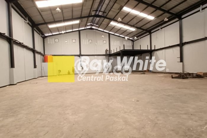 Unit Komersial Disewakan di Bandung Area Strategis Harga Kompetitif Unit Komersial Disewakan di Bandung Area Strategis Harga Kompetitif
