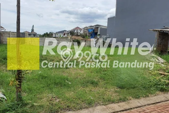 Tanah Dijual Lokasi Strategis di Bandung dengan Luas 247m2 Tanah Dijual Lokasi Strategis di Bandung dengan Luas 247m2