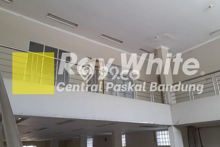 Tersedia Ruko Bisnis di Kiaracondong Bandung Harga Sewa Menarik Bisa Nego Tersedia Ruko Bisnis di Kiaracondong Bandung Harga Sewa Menarik Bisa Nego