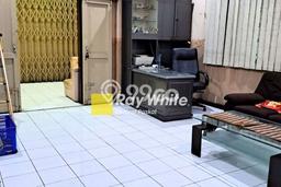 Ready to Use! Premium House LT 998m2 Desain Elegan di Pajajaran Ready to Use! Premium House LT 998m2 Desain Elegan di Pajajaran
