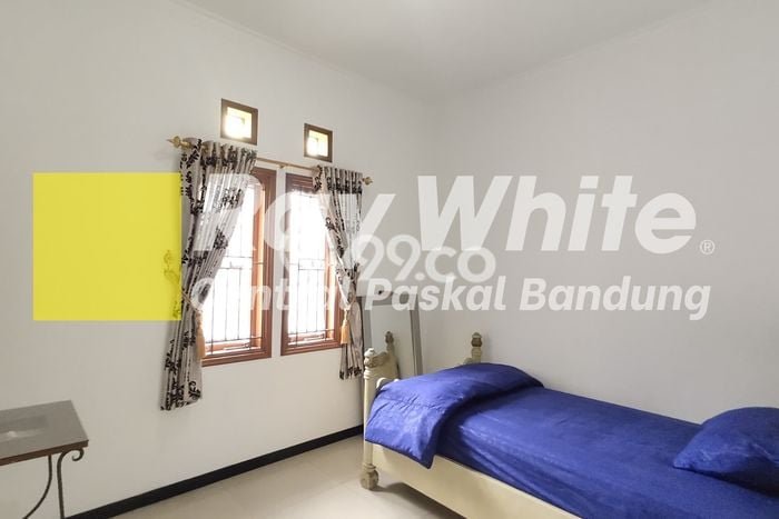 Disewakan Rumah Murah di Geger Kalong Bandung dengan 6 KT Disewakan Rumah Murah di Geger Kalong Bandung dengan 6 KT
