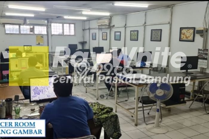 Unit Pabrik Dijual di Majalaya Bandung Luas Tanah 45000m2, Luas Bangunan 10516m2 Unit Pabrik Dijual di Majalaya Bandung Luas Tanah 45000m2, Luas Bangunan 10516m2