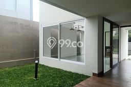 Rumah Bagus di , Bandung, LT 339m2m² LB 330m2m² DIJUAL CEPAT! Rumah Bagus di , Bandung, LT 339m2m² LB 330m2m² DIJUAL CEPAT!