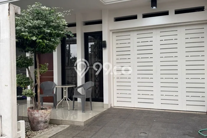 Lokasi strategis! Rumah siap huni dikontrakkan di Batununggal LB 160m2 Lokasi strategis! Rumah siap huni dikontrakkan di Batununggal LB 160m2