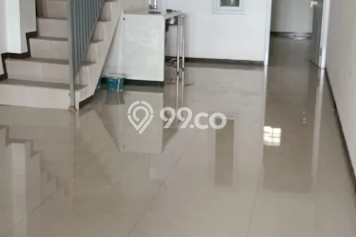 LOKASI PREMIUM! Rumah area Turangga, 2 KM, Lingkungan Tenang, LT 70m² Bangunan 120m² LOKASI PREMIUM! Rumah area Turangga, 2 KM, Lingkungan Tenang, LT 70m² Bangunan 120m²
