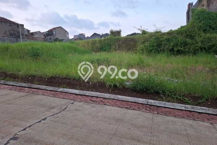 SEWA LAHAN! Tanah di Setra Duta, Luas 90m², Area Bisnis SEWA LAHAN! Tanah di Setra Duta, Luas 90m², Area Bisnis