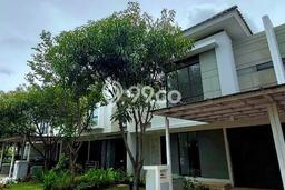 Ready to Use! Premium House LT 162m2 Desain Modern di Summarecon Bandung Ready to Use! Premium House LT 162m2 Desain Modern di Summarecon Bandung