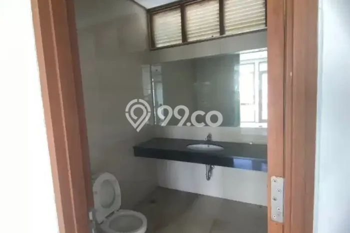 Disewakan Rumah Harga Terjangkau di Setra Duta Bandung dengan 3 KT Disewakan Rumah Harga Terjangkau di Setra Duta Bandung dengan 3 KT