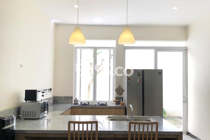 PROMO SPESIAL! Jual Rumah Premium area , Bandung, LT 102m2m² Luas Bangunan 113m2m² PROMO SPESIAL! Jual Rumah Premium area , Bandung, LT 102m2m² Luas Bangunan 113m2m²
