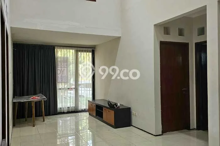 Rumah Modern 3 KT di Sektor 9-Bintaro Tangerang Selatan Semi Furnished Rumah Modern 3 KT di Sektor 9-Bintaro Tangerang Selatan Semi Furnished