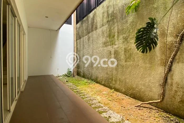 Ready to Use! Luxury House LT 204m2 Desain Elegan di Sektor 7-Bintaro Ready to Use! Luxury House LT 204m2 Desain Elegan di Sektor 7-Bintaro