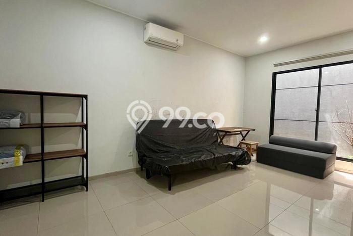 Dijual Hunian Rumah Terawat 3 Kamar di Bintaro, Tangerang Selatan Dijual Hunian Rumah Terawat 3 Kamar di Bintaro, Tangerang Selatan