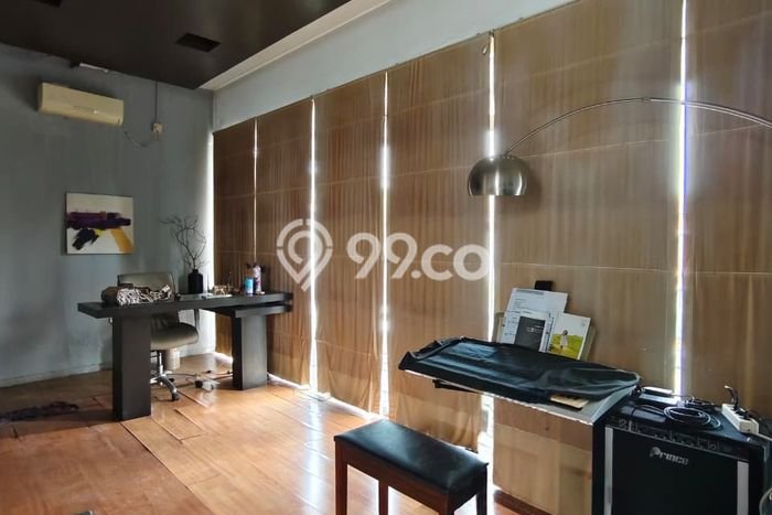 Dijual Rumah Luas Megah Dengan View Eksklusif di Sektor 9-Bintaro, Tangerang Selatan Dijual Rumah Luas Megah Dengan View Eksklusif di Sektor 9-Bintaro, Tangerang Selatan