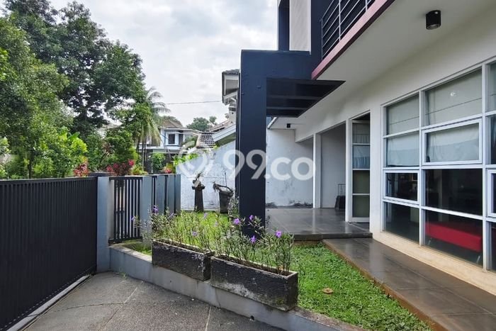 Dijual Rumah Luas Megah Dengan View Eksklusif di Sektor 9-Bintaro, Tangerang Selatan Dijual Rumah Luas Megah Dengan View Eksklusif di Sektor 9-Bintaro, Tangerang Selatan