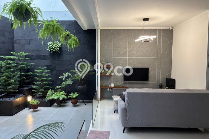 Ready to Use! Luxury House LT 135m2 Desain Modern di Sektor 9-Bintaro Ready to Use! Luxury House LT 135m2 Desain Modern di Sektor 9-Bintaro