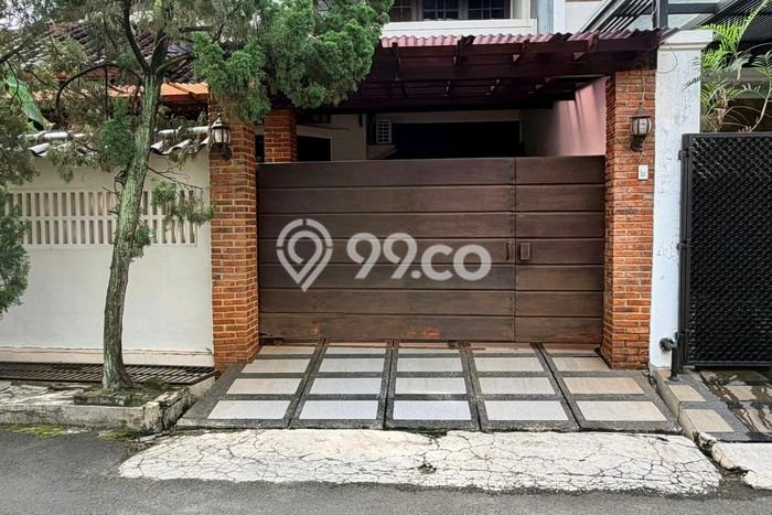 Jual Rumah Luas Megah Dengan View Eksklusif di Lebak Bulus, Jakarta Selatan Jual Rumah Luas Megah Dengan View Eksklusif di Lebak Bulus, Jakarta Selatan