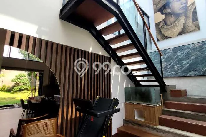 Ready to Use! Premium House LT 315m2 Desain Elegan di Sektor 7-Bintaro Ready to Use! Premium House LT 315m2 Desain Elegan di Sektor 7-Bintaro