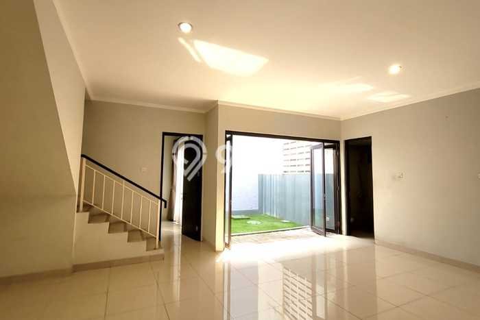 Hunian Elit LB 192m2 Siap Pakai Desain Elegan di Sektor 9-Bintaro, Tangerang Selatan Hunian Elit LB 192m2 Siap Pakai Desain Elegan di Sektor 9-Bintaro, Tangerang Selatan