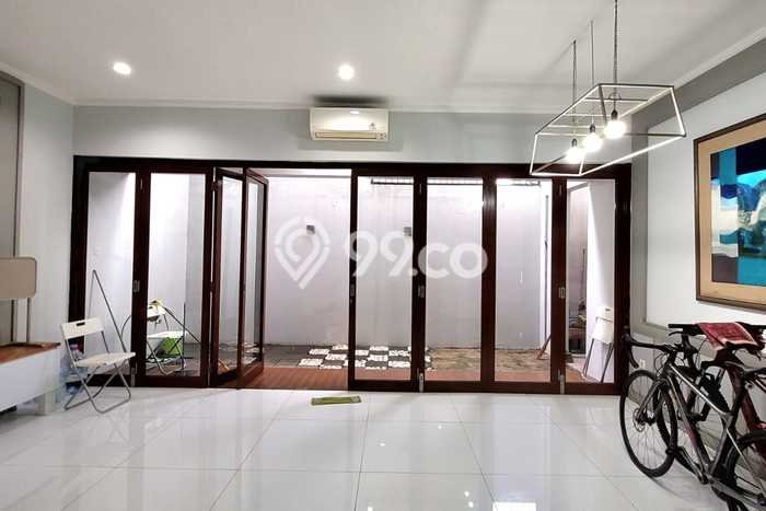 Rumah Elit LB 134m2 Siap Huni Desain Elegan di Sektor 9-Bintaro, Tangerang Selatan Rumah Elit LB 134m2 Siap Huni Desain Elegan di Sektor 9-Bintaro, Tangerang Selatan