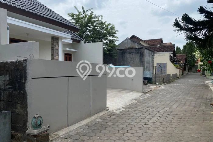 Rumah Strategis Modern Lb 48m2 di Banguntapan, Bantul Rumah Strategis Modern Lb 48m2 di Banguntapan, Bantul