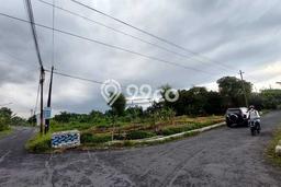 Tanah Strategis Dijual di Godean Sleman 113m2 Tanah Strategis Dijual di Godean Sleman 113m2