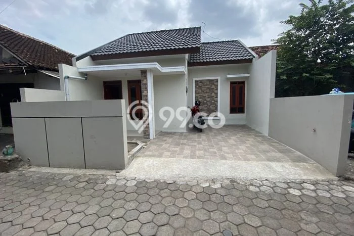 Rumah Strategis Modern Lb 48m2 di Banguntapan, Bantul Rumah Strategis Modern Lb 48m2 di Banguntapan, Bantul