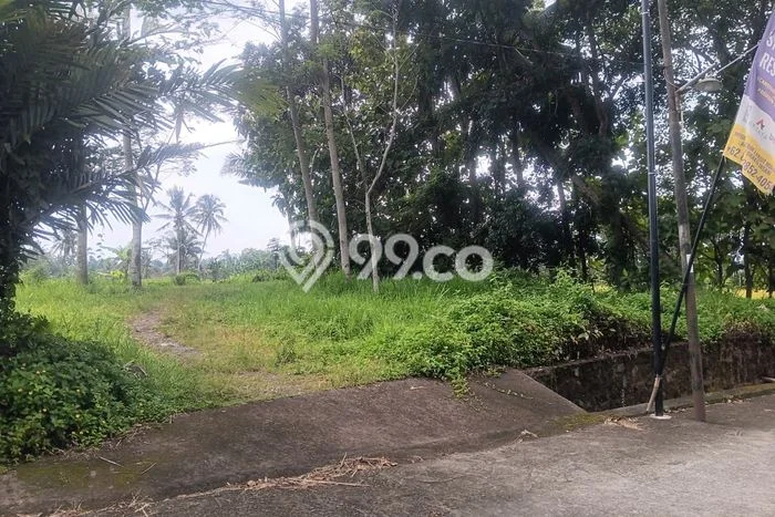 Tanah Dijual Lokasi Pakem, Sleman dengan Luas Tanah 415m2 dan Status SHM Tanah Dijual Lokasi Pakem, Sleman dengan Luas Tanah 415m2 dan Status SHM