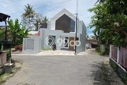 For Sale Rumah 2 Kamar Lokasi Strategis Nyaman dan Strategis di Mlati For Sale Rumah 2 Kamar Lokasi Strategis Nyaman dan Strategis di Mlati