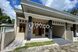 Jual Rumah Favorit Siap Huni LB 80m2 di Depok, Sleman Jual Rumah Favorit Siap Huni LB 80m2 di Depok, Sleman