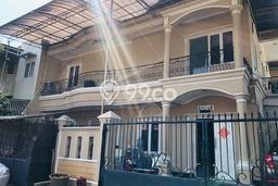 Rumah Luxury Modern Siap Huni di Taman Palem Jakarta Barat Rumah Luxury Modern Siap Huni di Taman Palem Jakarta Barat