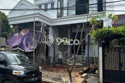 Rumah Modern Cantik 4 KT Siap Huni di Cinere Rumah Modern Cantik 4 KT Siap Huni di Cinere