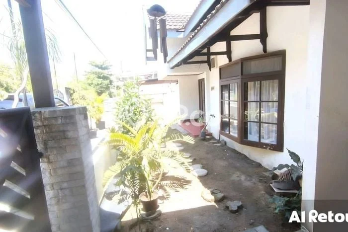 Dijual Cepat Rumah Favorit Siap Huni LB 220m2 di Waru, Sidoarjo Dijual Cepat Rumah Favorit Siap Huni LB 220m2 di Waru, Sidoarjo