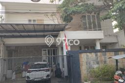 For Sale! Luxury House LT 240m2 Desain Modern di Darmo permai For Sale! Luxury House LT 240m2 Desain Modern di Darmo permai