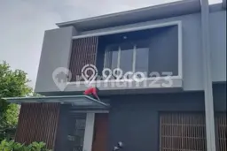 Hunian Mewah Siap Huni LT 196m2 di Wiyung, Surabaya Hunian Mewah Siap Huni LT 196m2 di Wiyung, Surabaya