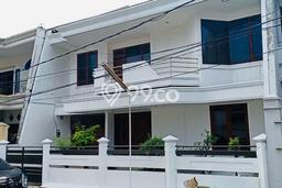Rumah Mewah LB 410m2 Siap Pakai Desain Elegan di Darmo Permai, Surabaya Rumah Mewah LB 410m2 Siap Pakai Desain Elegan di Darmo Permai, Surabaya