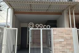 Rumah Luas Asri 2 KT Siap Pakai di Darmo Permai Surabaya Rumah Luas Asri 2 KT Siap Pakai di Darmo Permai Surabaya