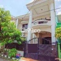 Dijual Rumah 4 Kamar Lokasi Strategis Bagus dan Strategis di Wiyung Dijual Rumah 4 Kamar Lokasi Strategis Bagus dan Strategis di Wiyung