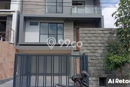 Rumah Eksklusif Dijual LT 180m2 di Wiyung, Surabaya Rumah Eksklusif Dijual LT 180m2 di Wiyung, Surabaya