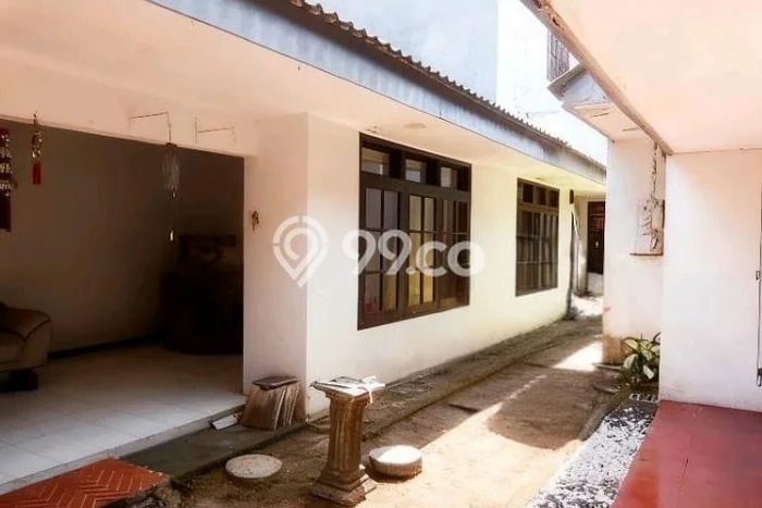 Dijual Cepat Rumah Favorit Siap Huni LB 220m2 di Waru, Sidoarjo Dijual Cepat Rumah Favorit Siap Huni LB 220m2 di Waru, Sidoarjo